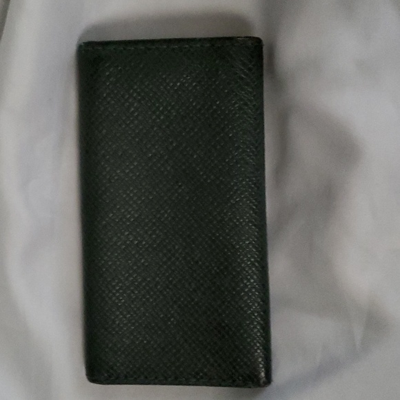 LOUIS VUITTON KEY HOLDER - Picture 2 of 7